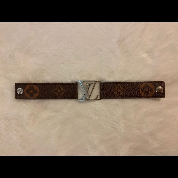 Upcycled Leather Luxury Bracelet Handmade - Picture 1 of 4